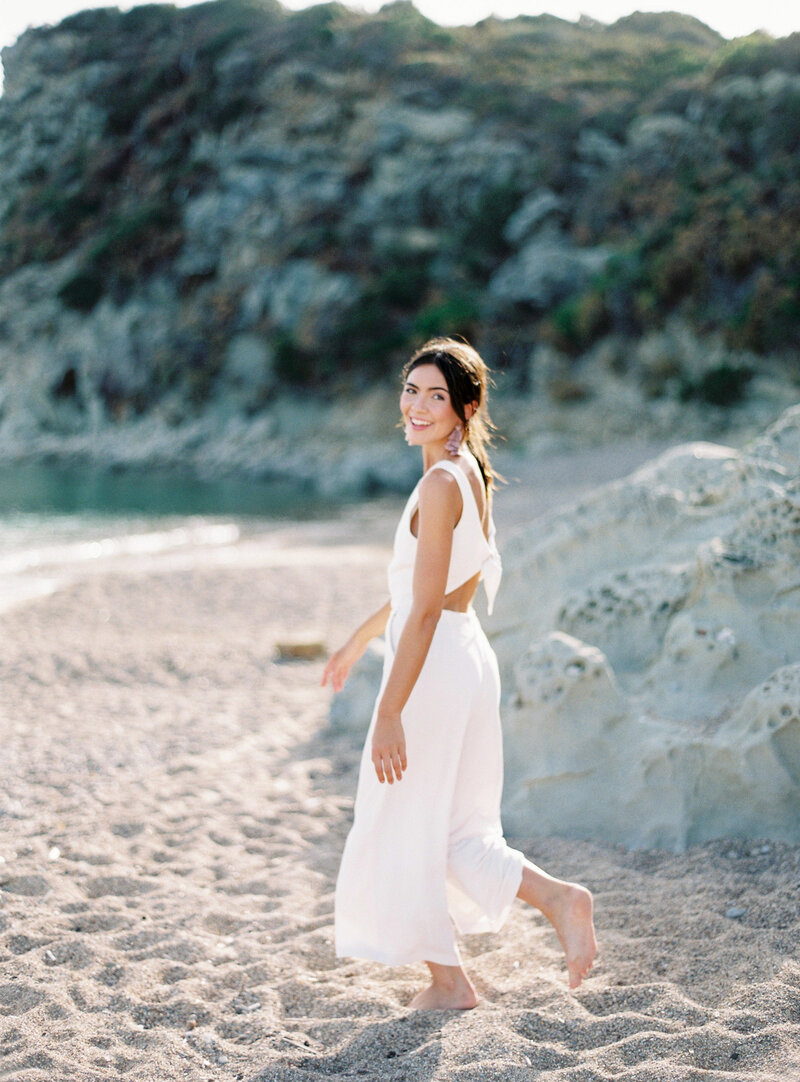 white-jumpsuit-beach-wedding-Stephanie-Brauer