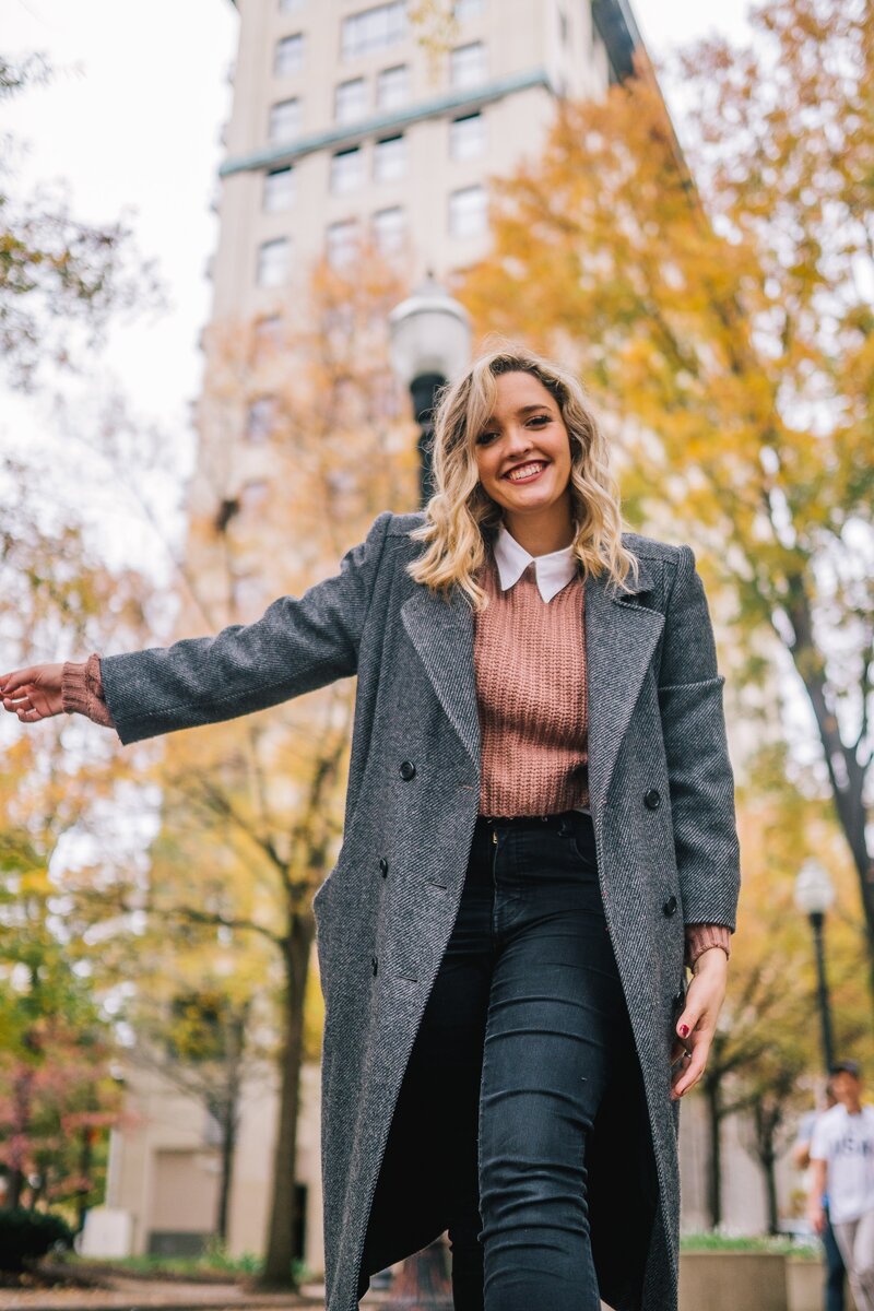 beautiful elegant bride with white wedding dress and veil