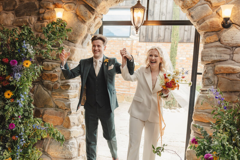 willow_marsh_farm_barn_wedding
