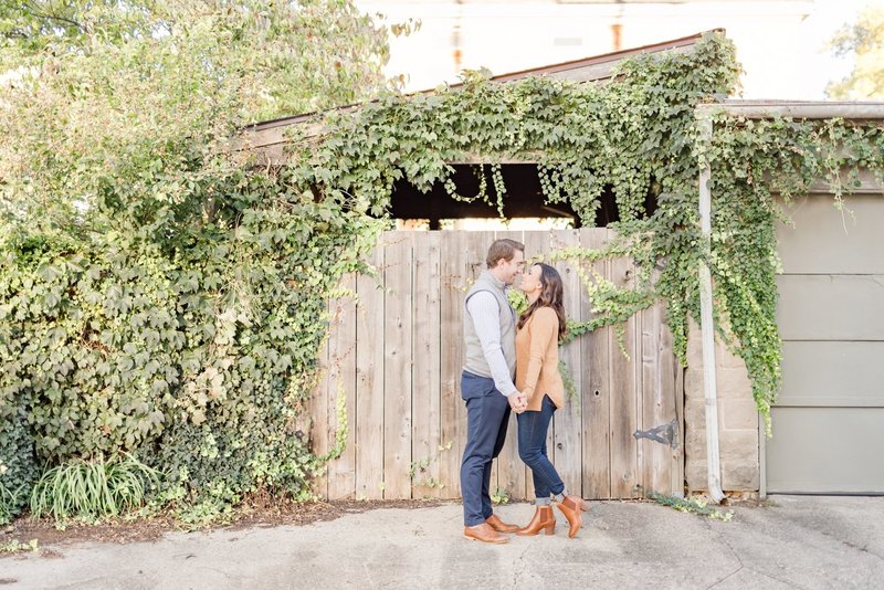 fall-engagement-session-at-scioto-audubon-metro-park_0912