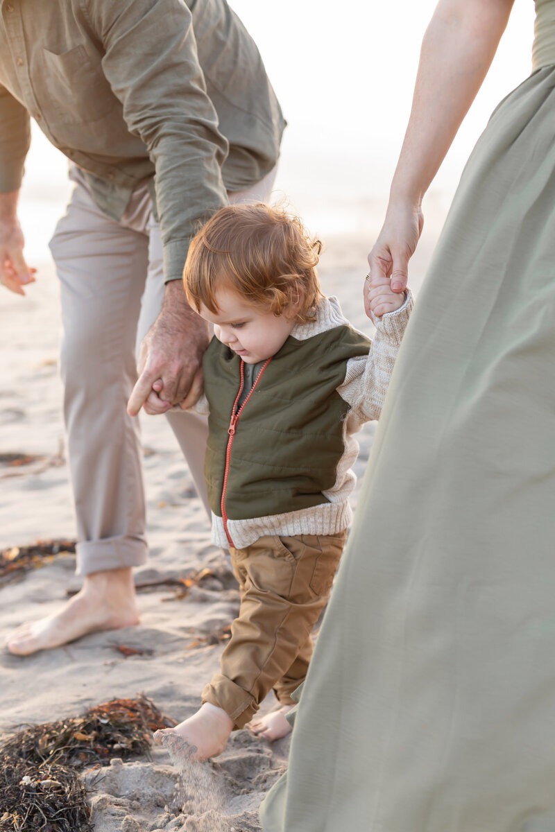 JanelleStephaniePhotography-Nancy'sFamilyPhotos-EastBeach_031