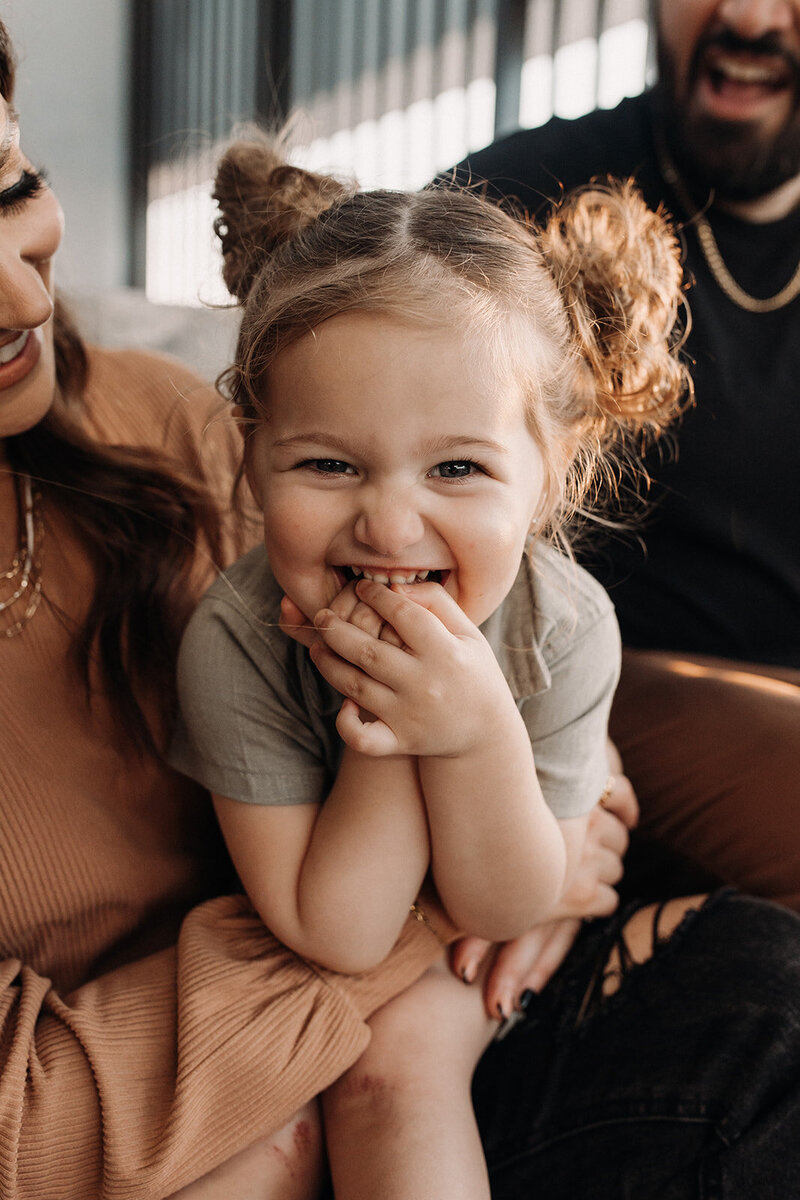 gainesville florida family portrait of daughter