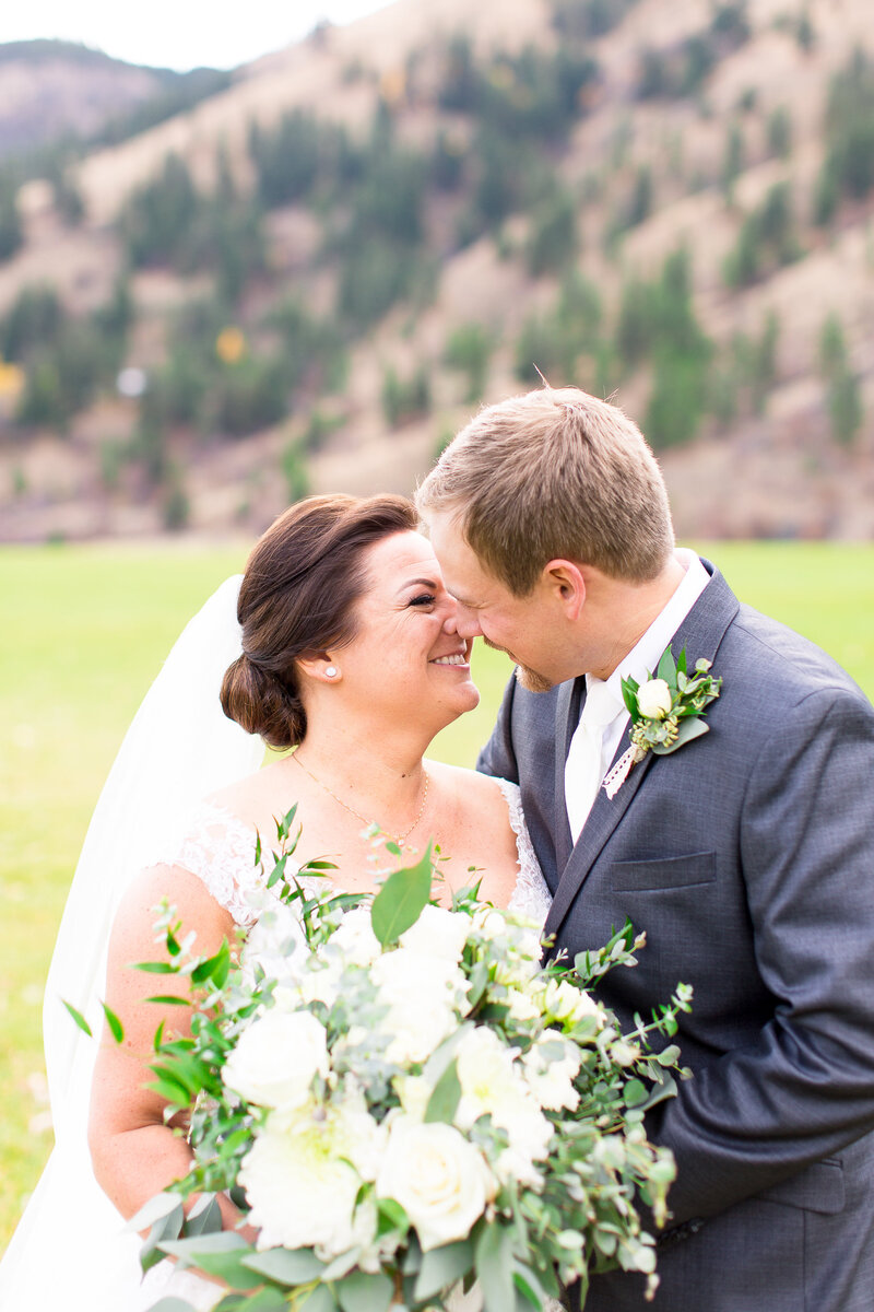 American Homestead Wedding by Spokane Wedding Photographer Taylor Rose Photography-16