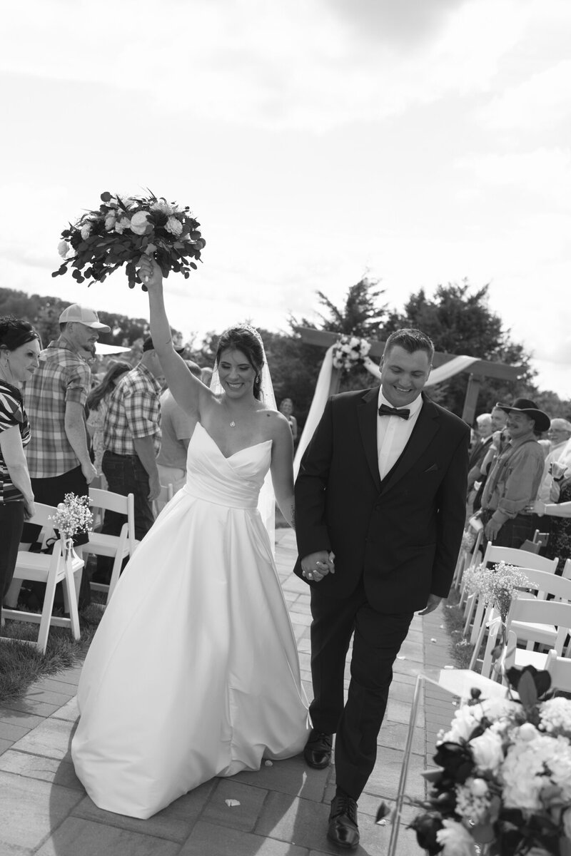 Emerald Pines Barn Sioux Falls, Sioux Falls Wedding Photographer-03