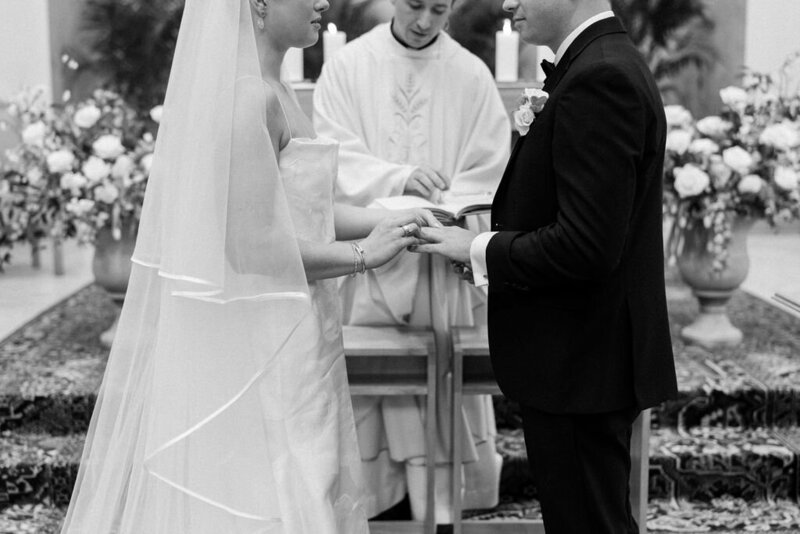 NikkiSanterre_EastCoastLuxuryWeddingPhotographer_CaitieHanrahanEvents_Liz&Tristan-29_hF7