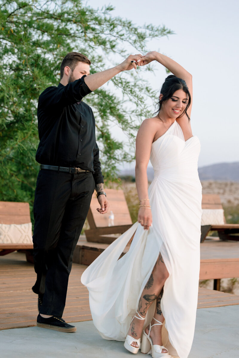 Lindsey + Anthony Joshua Tree Wedding-879