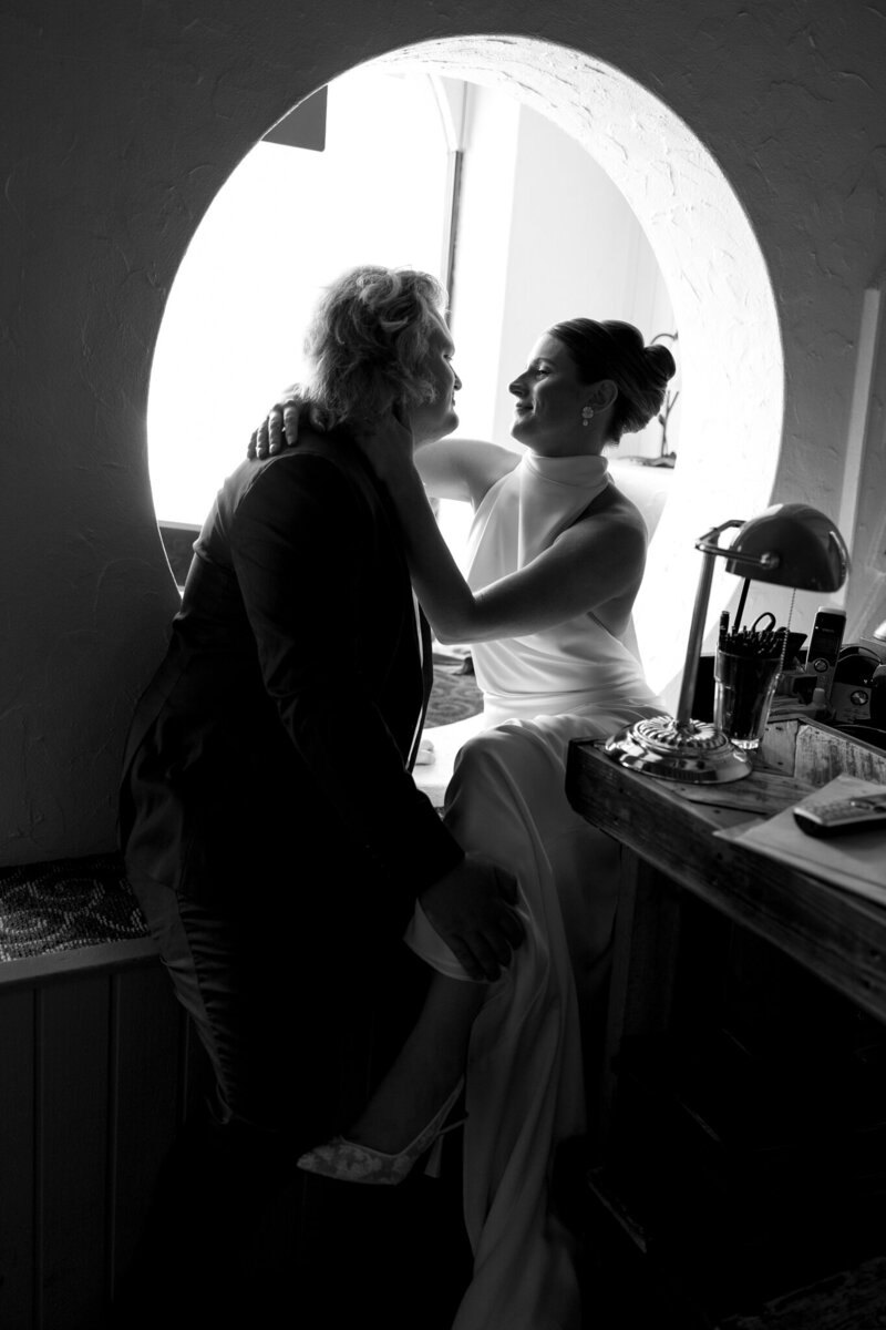 rcc photography, okoboji wedding day, coastal wedding inspo, okoboji iowa wedding-35