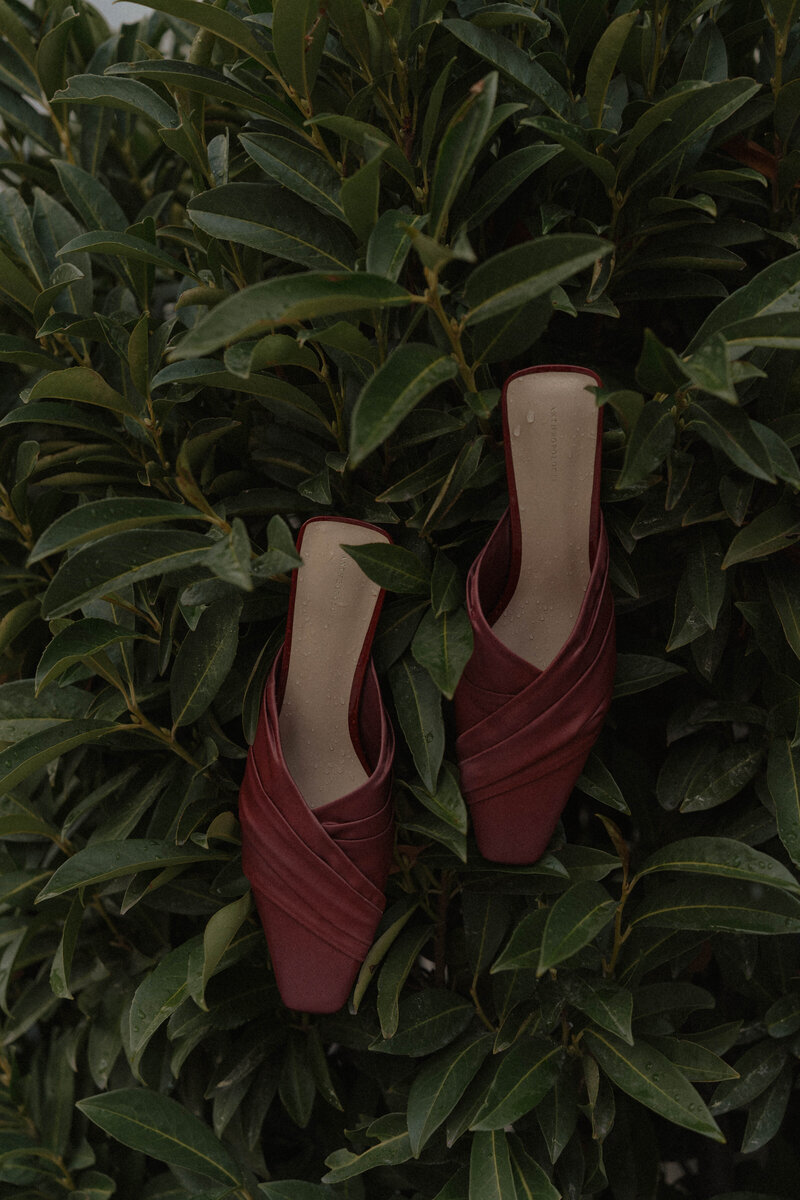 Utah wedding and family photographer capturing natural, timeless moments for couples and families across Salt Lake, Ogden, and beyond.