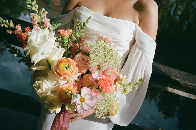 del-and-max-fraser-valley-wedding-bre-poole-photography-35mm-film-photos0011_27