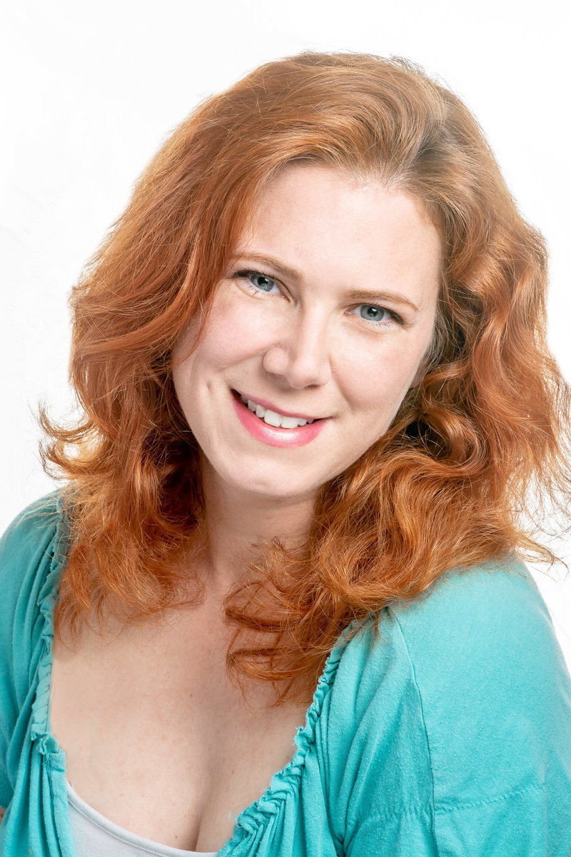 Front headshot of Photographer Joanna Young