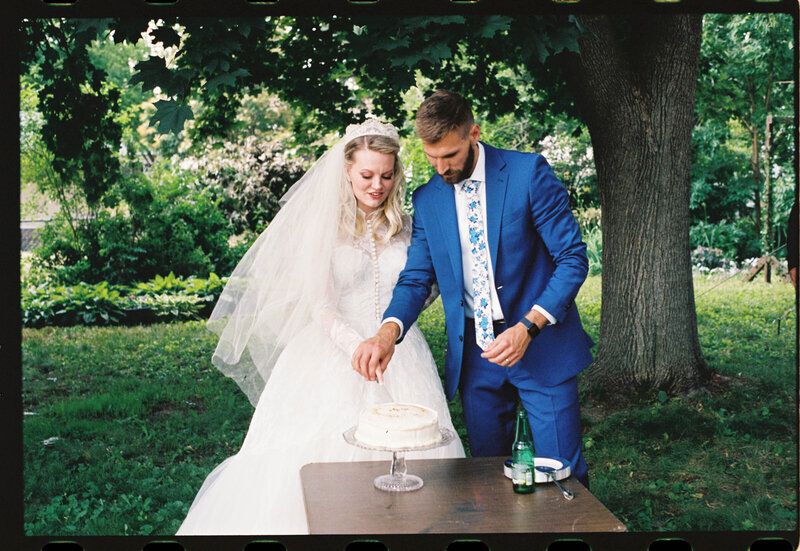 Minnesota wedding photos on film