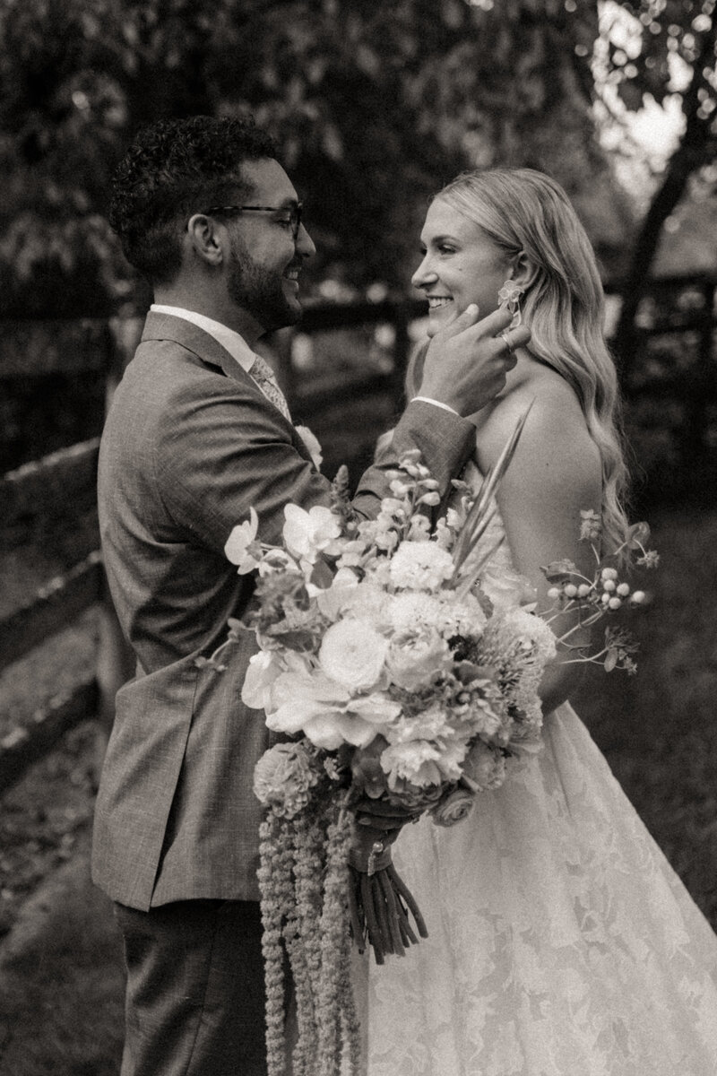 MeredithDevonWeddingSneaks-64