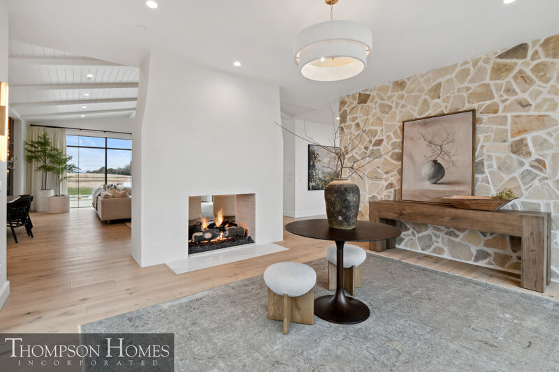 Thompson-Homes-Chateau-Moderne-Meridian-Custom-Home-Builder-116