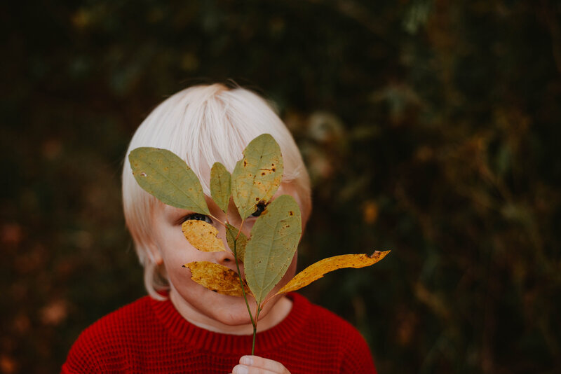 creative moody family photo , kattie jackson photography , metro atlanta photographer 