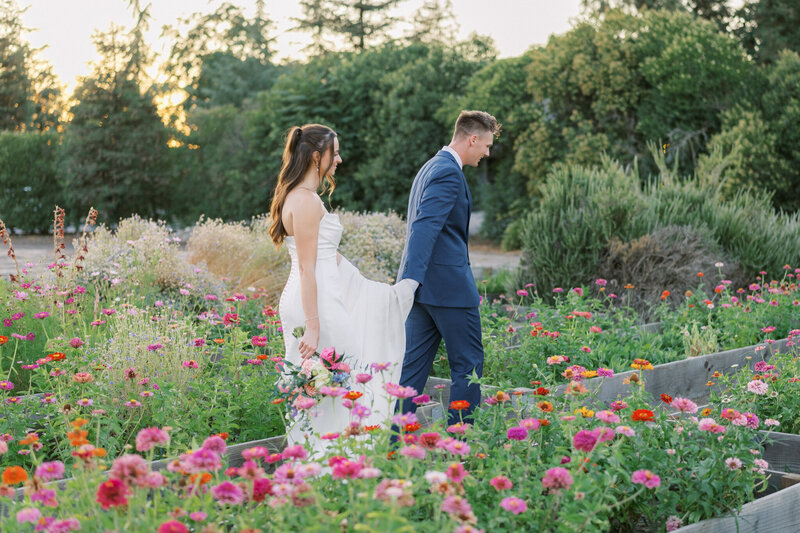 Summer colorful indoor wedding reception at carter valley ranch