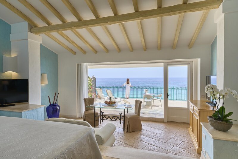 Waterstone - Forte Village Resort - Sardinia - Luxury Boutique Hotelpresidential suite hotel castello