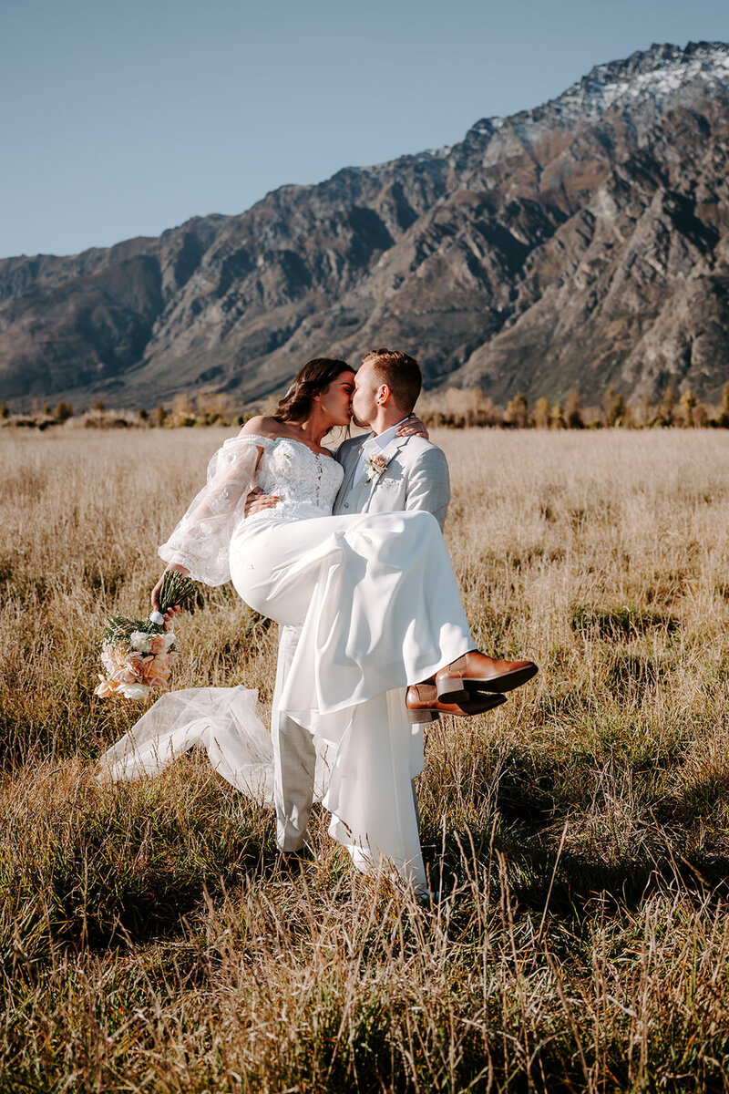 elope-nz-nride-groom-jackspoint