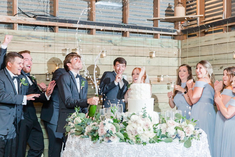 Le-Barn-Rouge-Lafayette-Louisiana_53