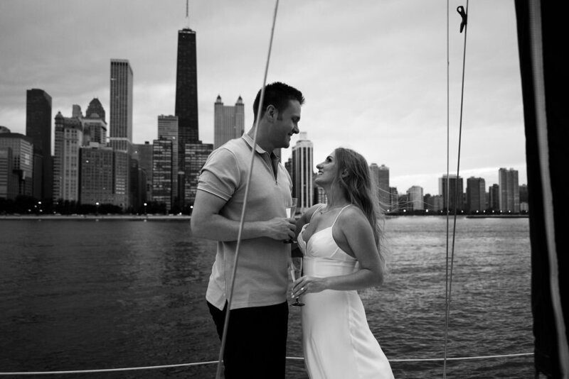 chicago-sailboat-engagement-session (38)