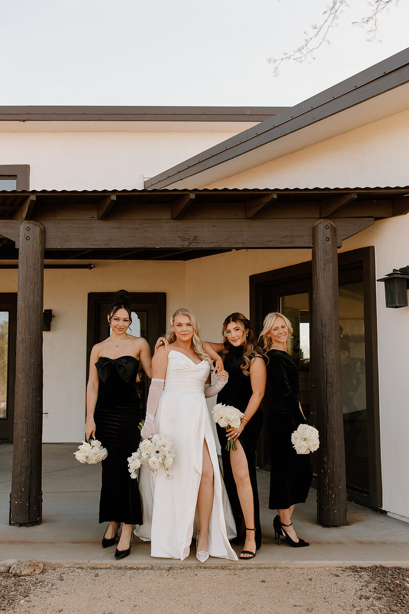 kelsey-kohl-wedding-preview-taylorraephotofilm-58