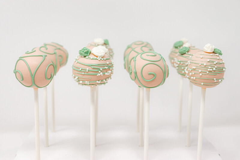bakery - cakes - cake pops -north dakota -249