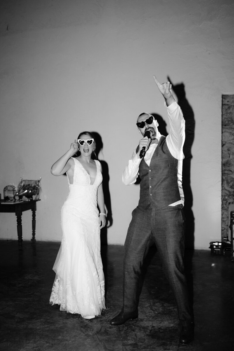 wedding photographer grignan victoria le petit-98