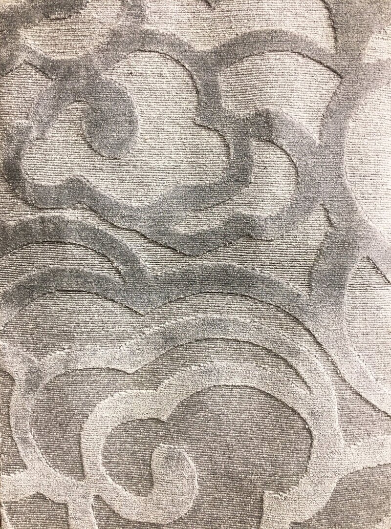 Camelia sample in pearl gray