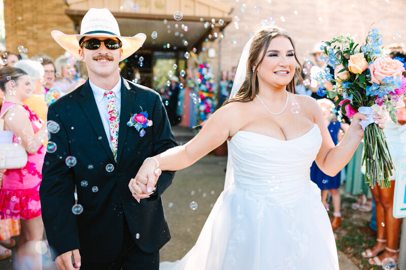 honey-wild-photography-photography- wedding-Texas-colorful-wedding-lilah-jb-6-3