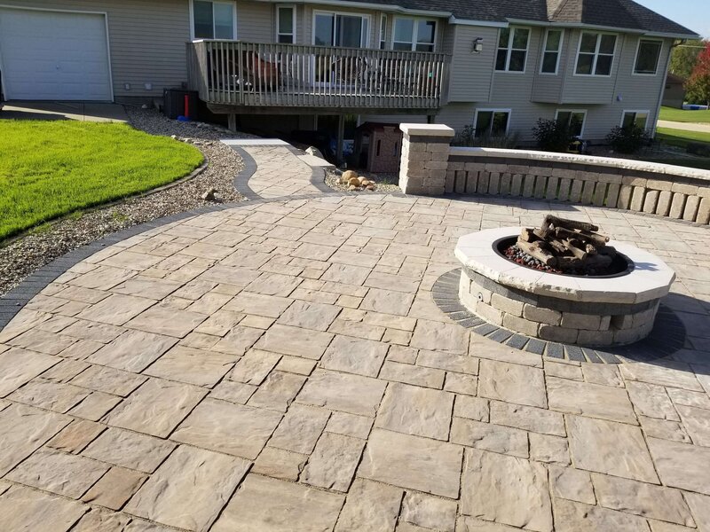 Landscaping-Services-in-Manchester-Iowa-Supreme-Green-20191015_153458