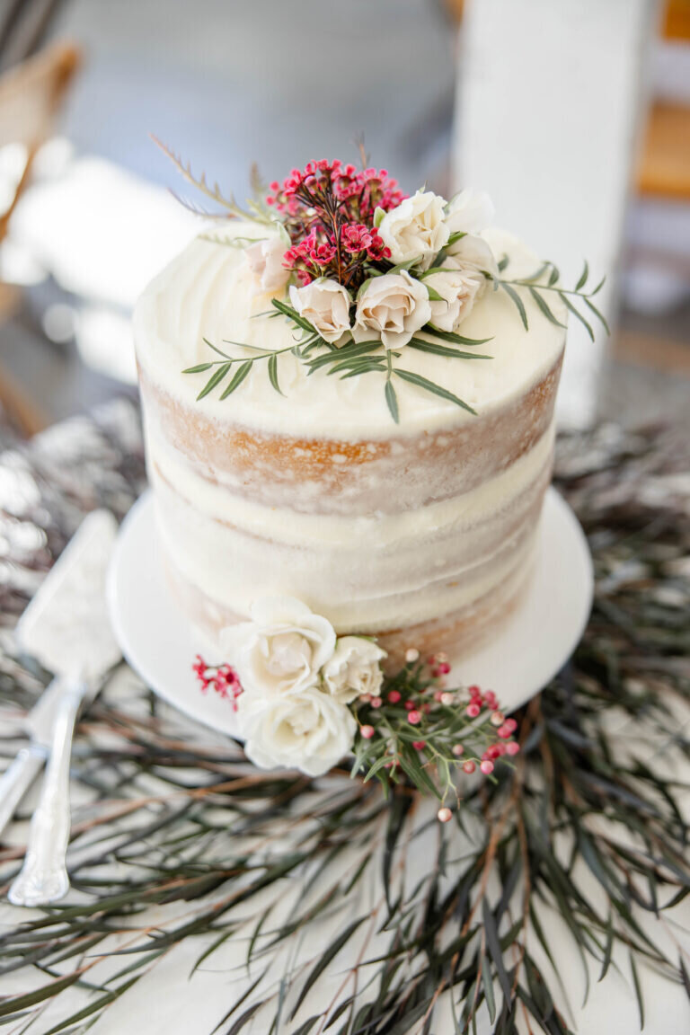 TheFarmAtHarvestHillsFallClassyWedding0072-768x1152