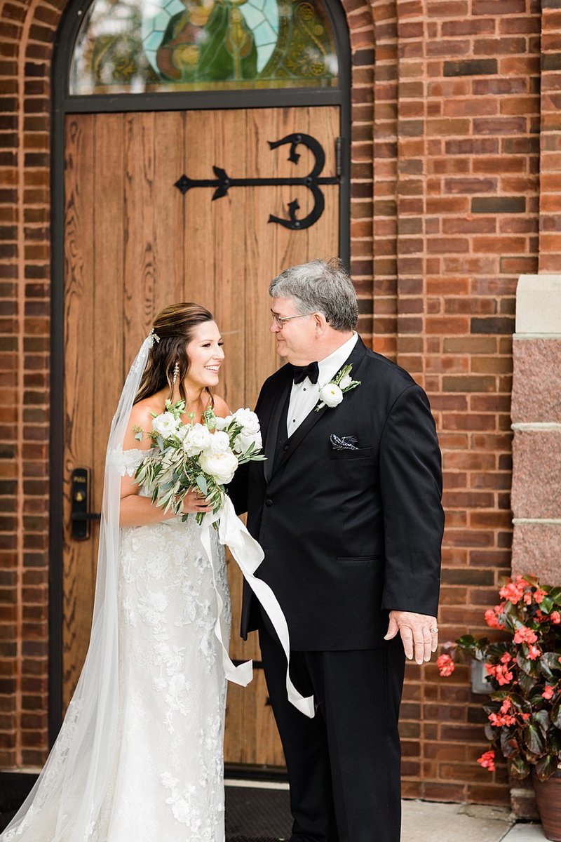 14_Classic-Wausau-Church-Wedding-James-Stokes-Photography