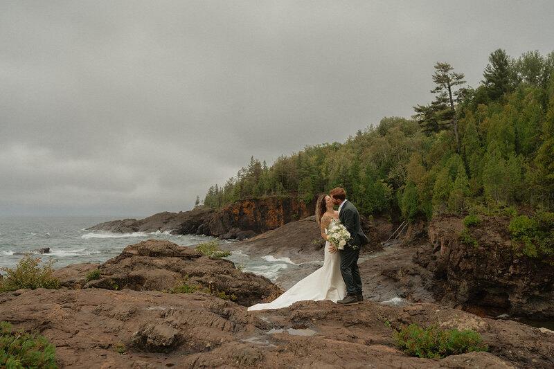 michigan hawaii elopement photographer