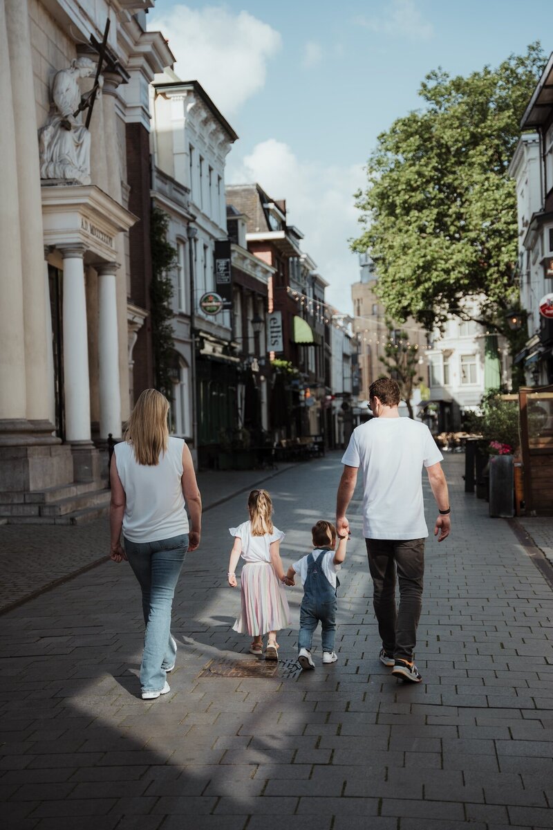 Tom, Patricia, Lola, Jack in Breda-16
