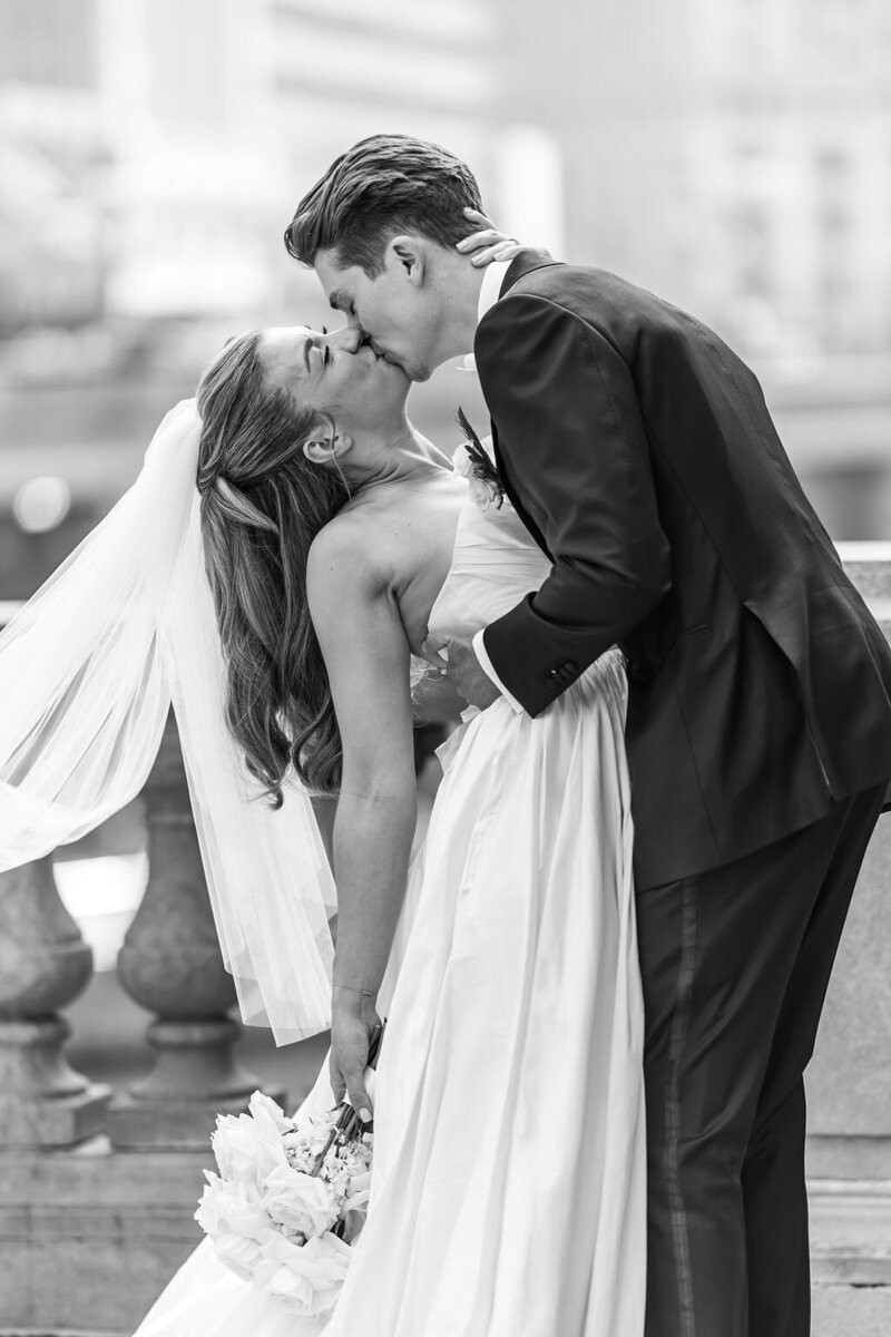 university-club-wedding-chicago (38)