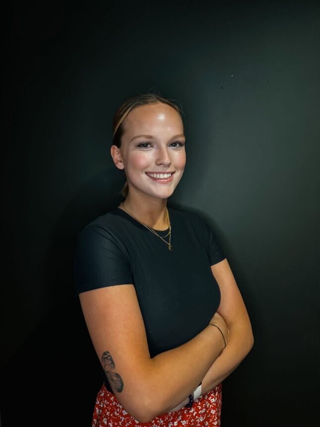 The Lash District offers lashes, brows, and waxing in Hendricks County with expert care and stunning results.

