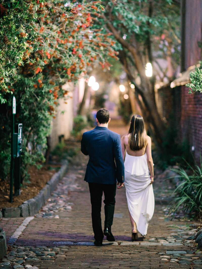 Engagement Pictures in Charleston, South Carolina by Top Wedding Photographer -24