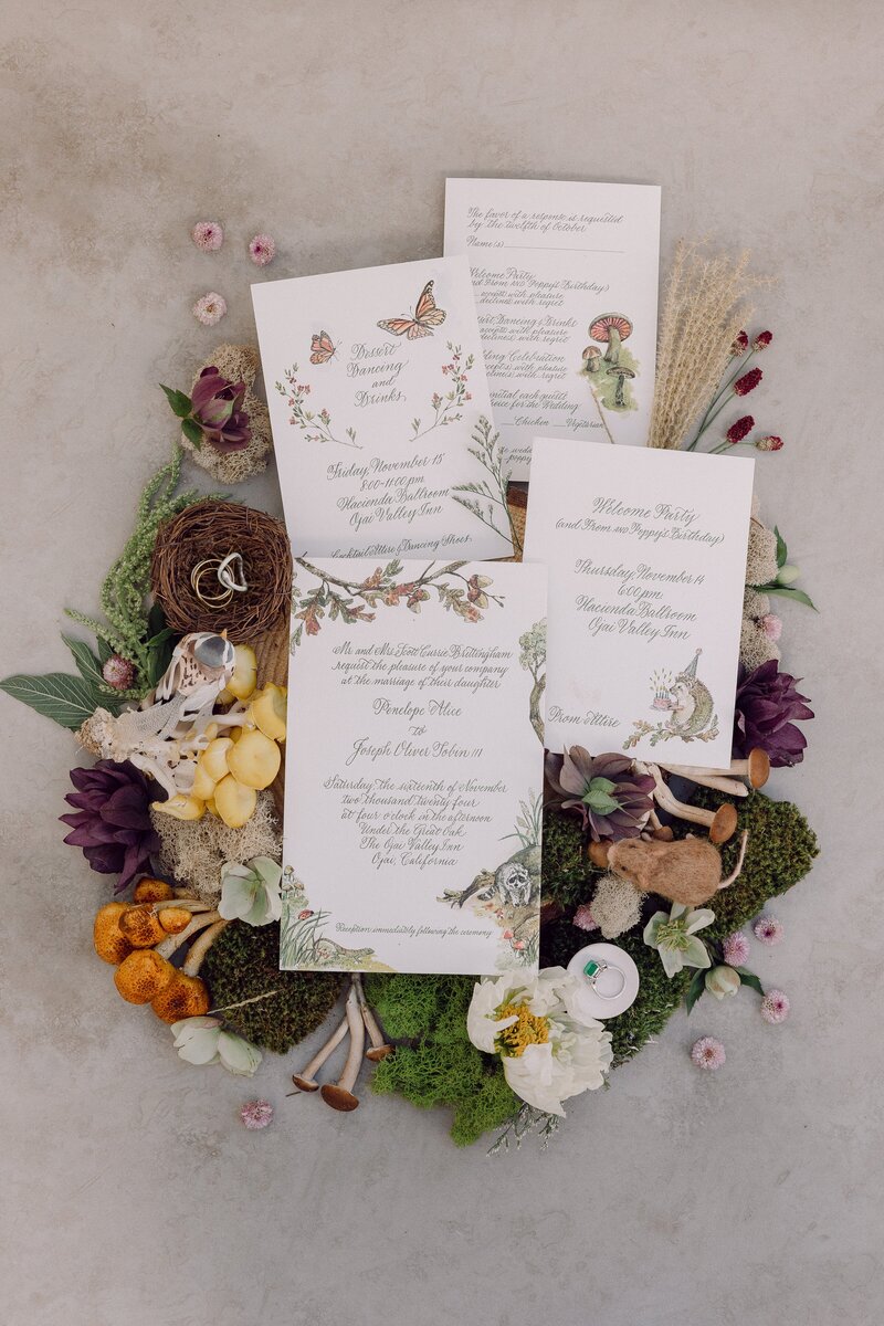Whimsical woodland wedding at Ojai Valley Inn. Earthy tones and romantic florals by Ojai wedding florist Lilla Bello.