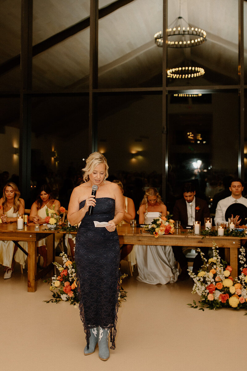 jami-oliver-wedding-preview-taylorraephotofilm-191