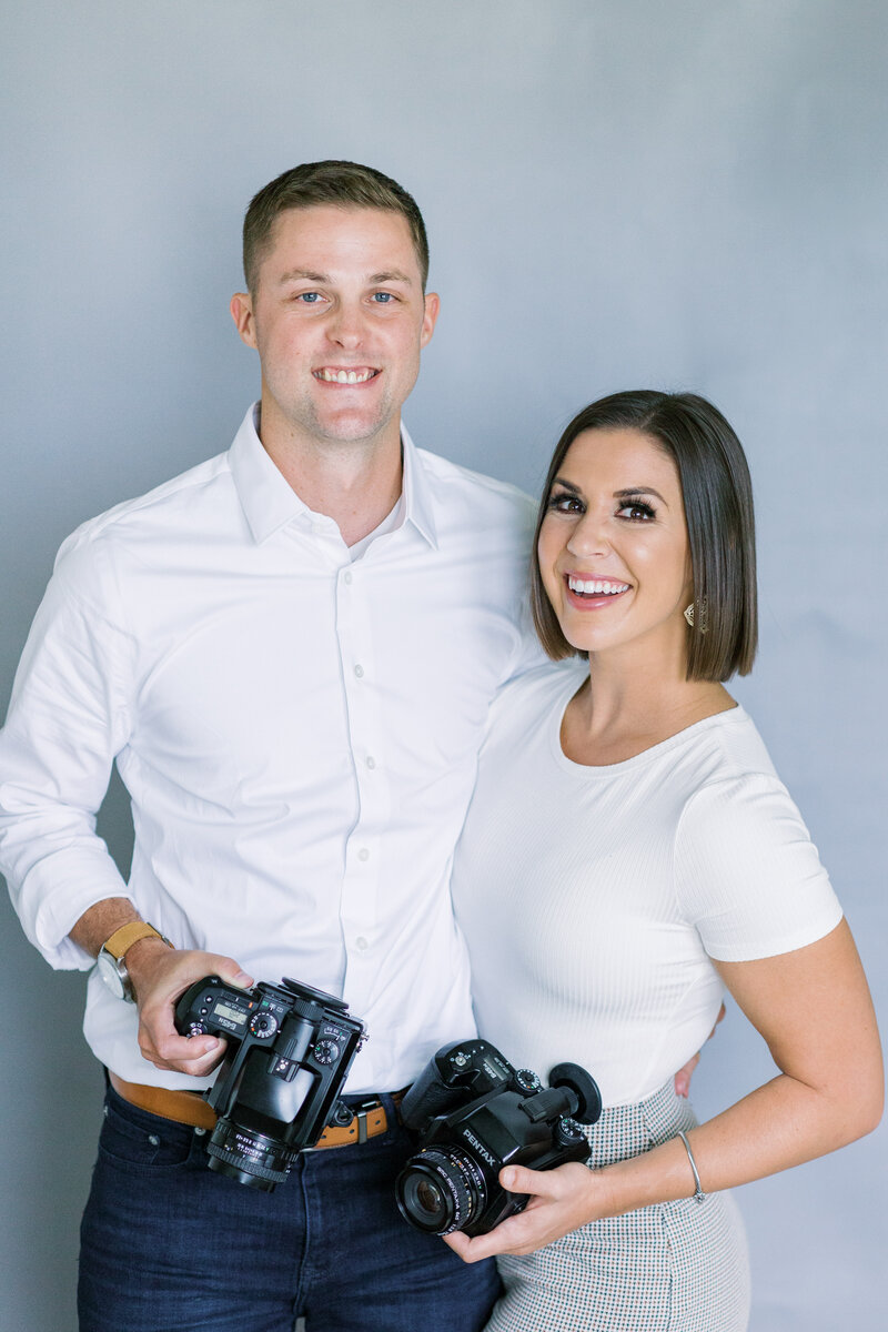 Luxury wedding  photographers Shauna and Jordon Photography from Cooney Classroom in Tampa Florida edited by private photo editors Cultivated Edits