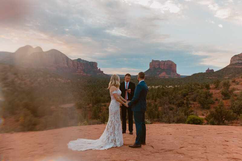 cathedral-rock-elopement-sedona-arizona-howie-photography-20