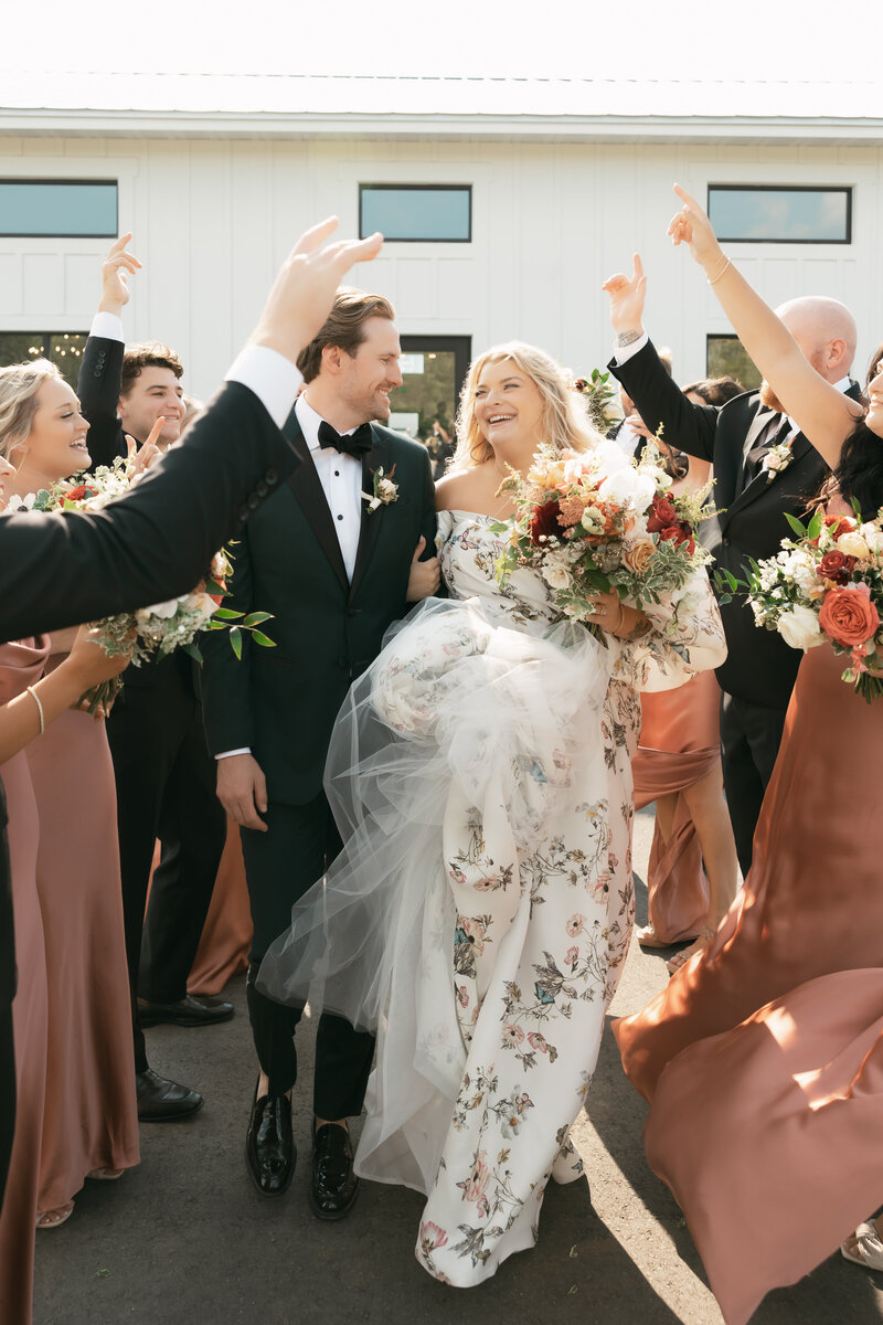 Minnesota Wedding Photographer Mikala Machemehl-19