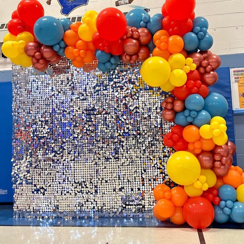 chicago-shimmer-wall-balloons
