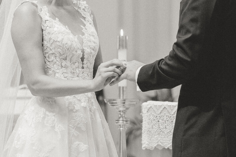 32-Katie & Phillip - Detroit Wedding Photographer - Mariah Kasten Photo