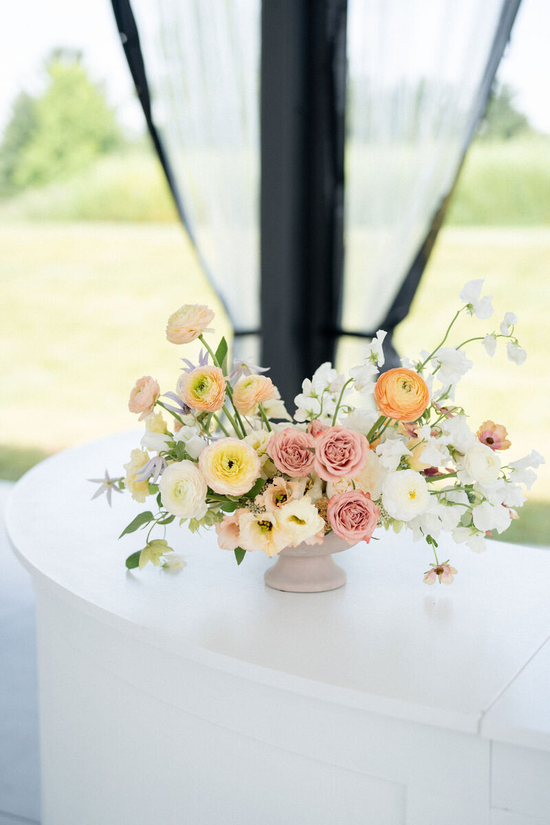 Indiana-Wedding-Flowers-Midwest-Michigan-Clubhouse (2)