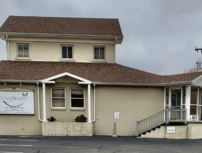Historic home at 1800 Carter Ave. featured in the Ashland KY historical walking tour.