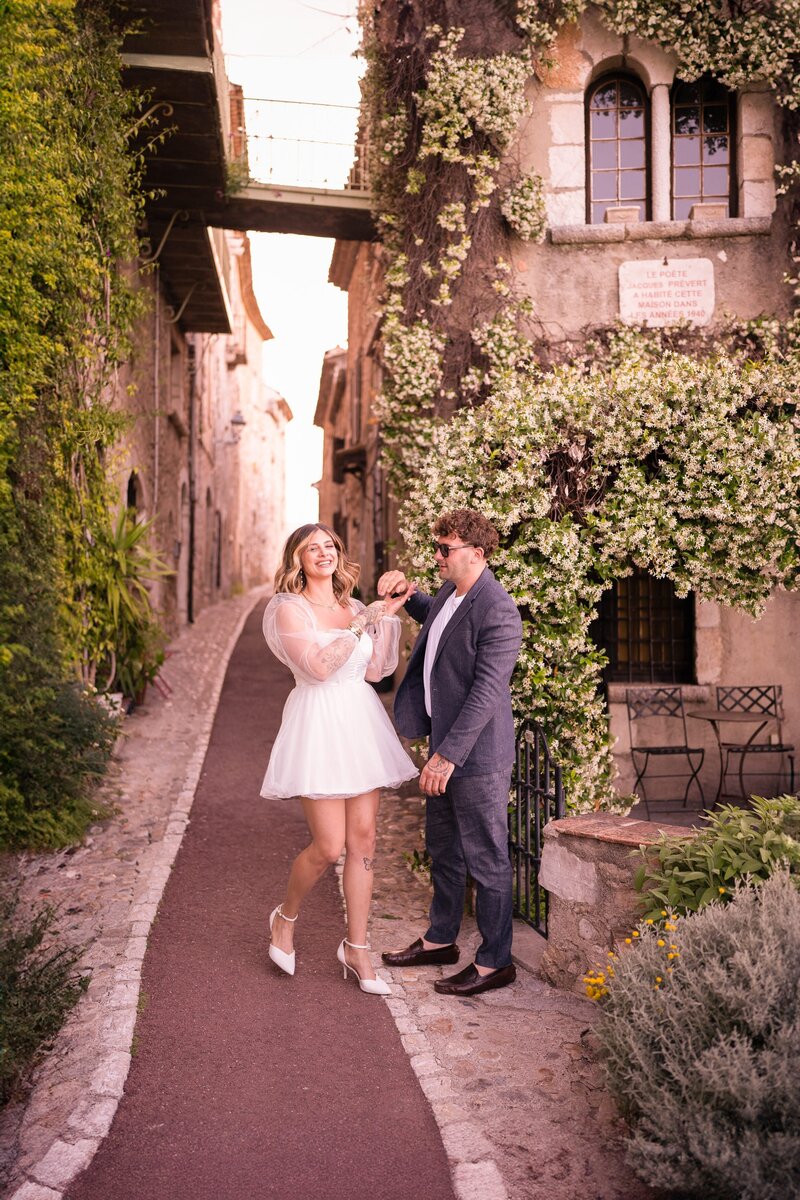 vence_couple_photoshoot_engagement_photographer