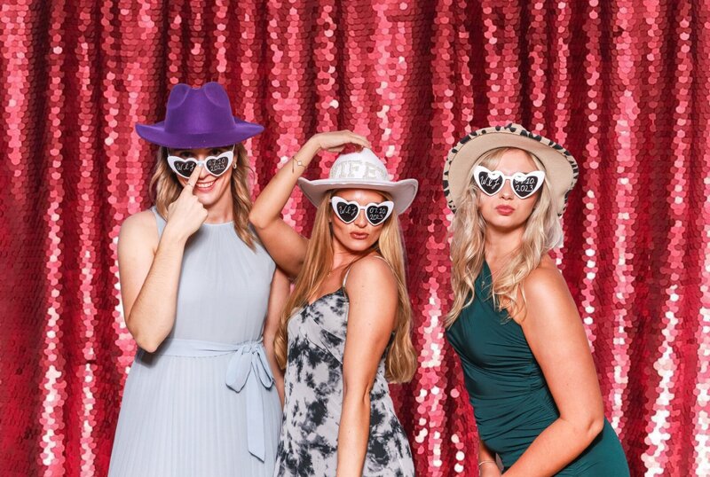 red sequins wedding backdrop photo booth