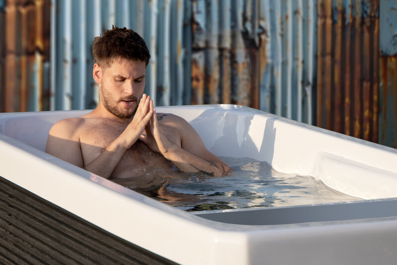 wellis-iceland-cold-plunge-tub-spa-spokane-coeur-d-alene-soak