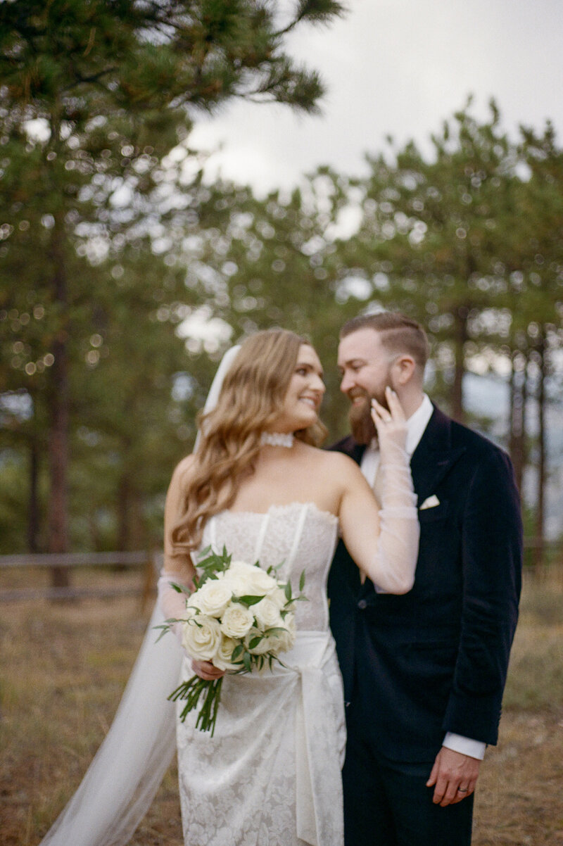 carina-and-cody-intimate-wedding-sunrise-amphitheater-in-boulder-colorado-on-35mm-film-33