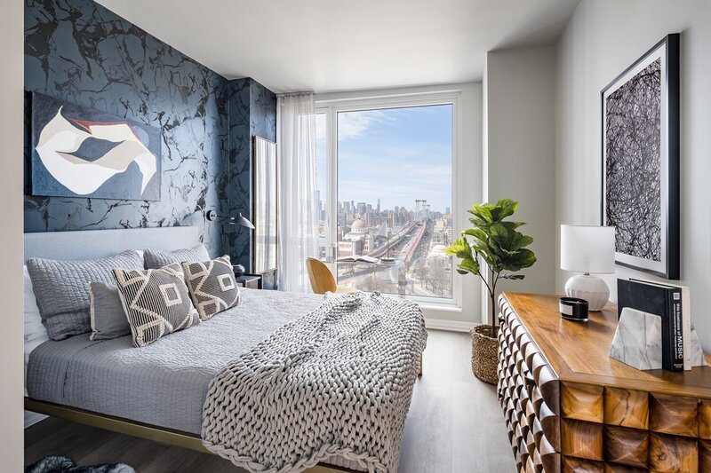 The Dime Horizontal-04